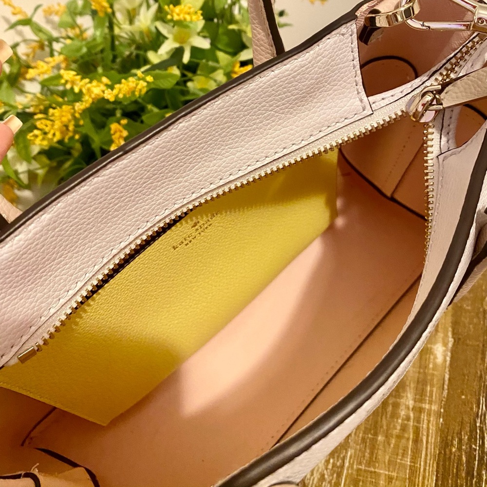 ✨HP✨ Kate Spade Bag - Picture 7 of 14